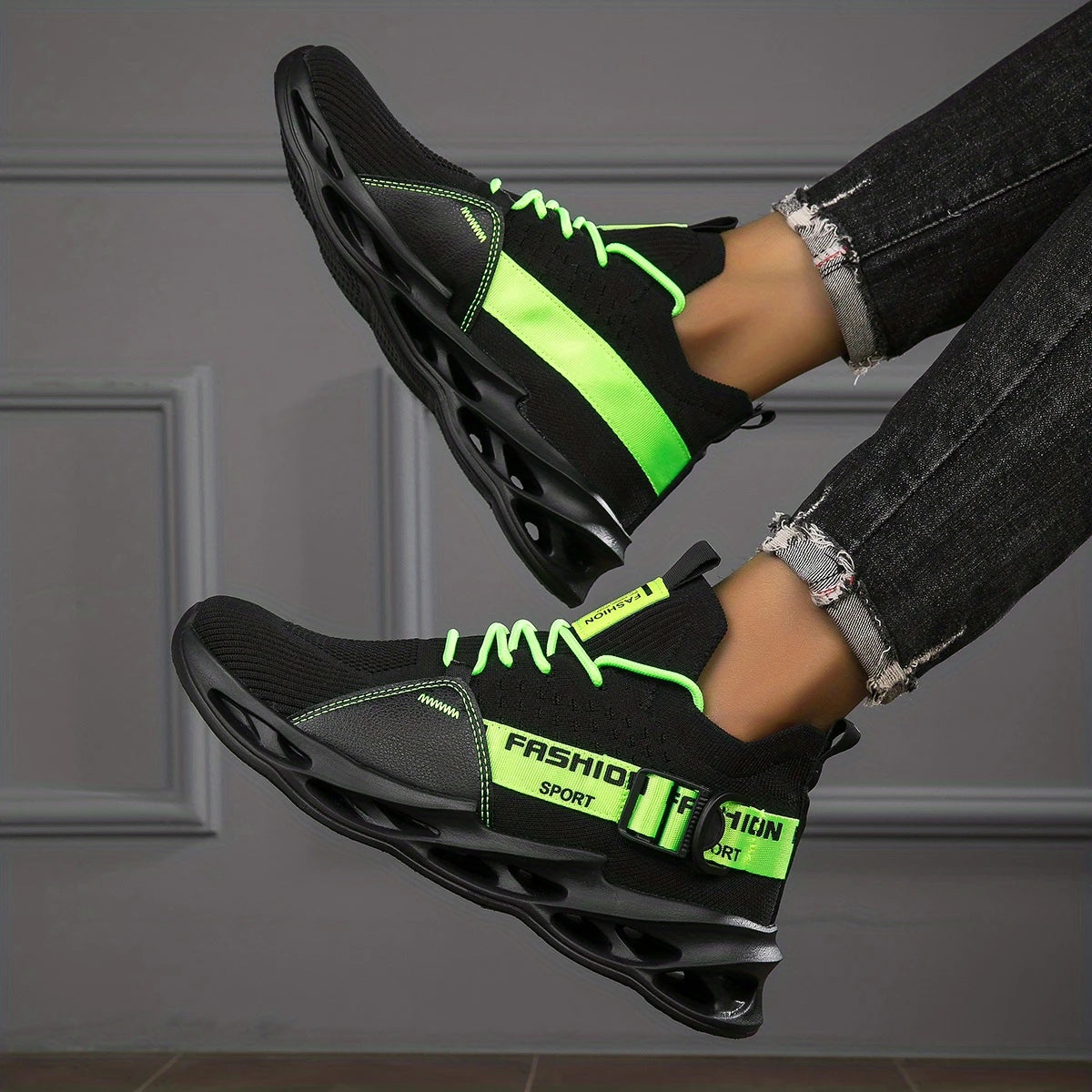 DURABLADE | BLADE STYLE SLIP-ON SNEAKERS