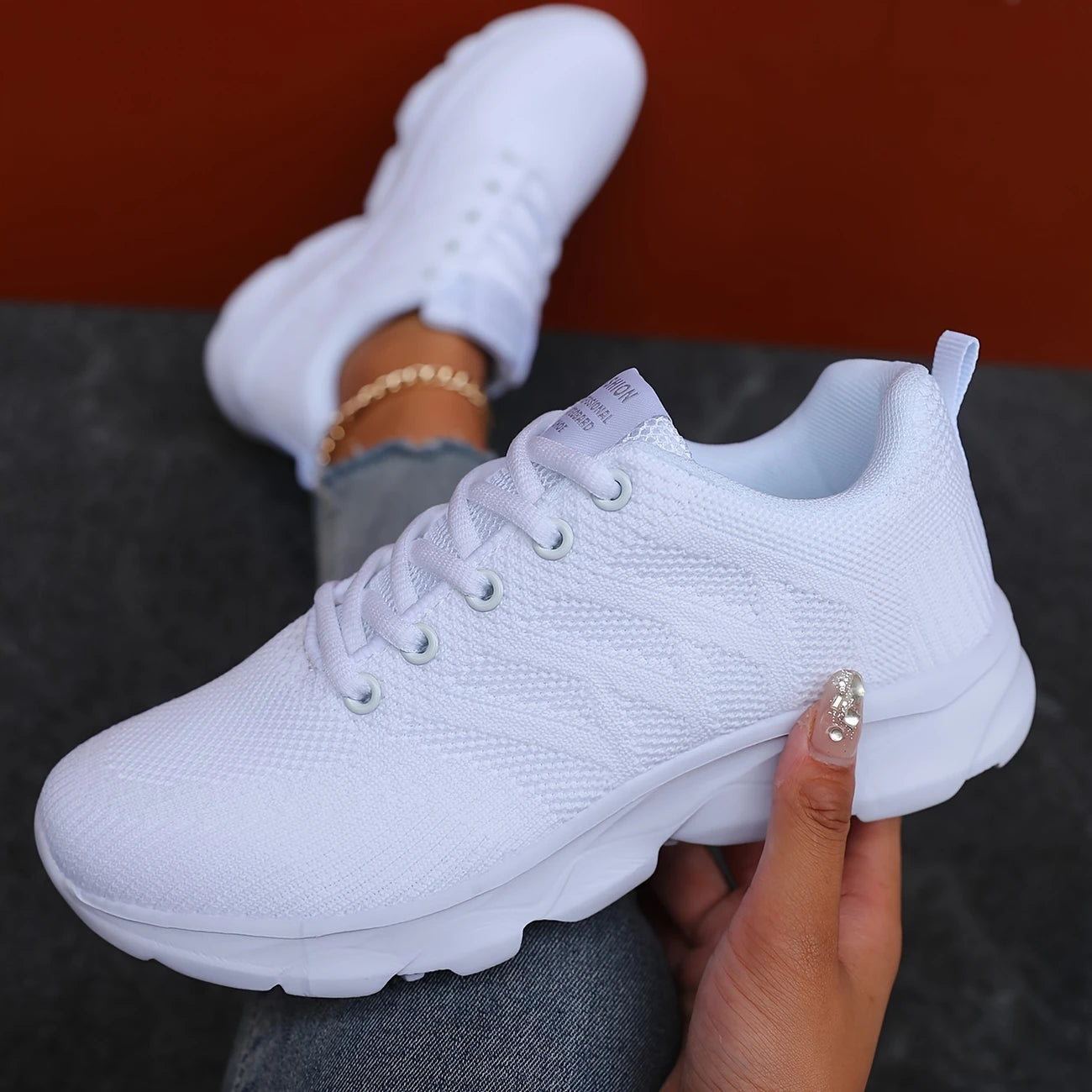 AEROVA | WOMEN’S FLYING WOMEN SNEAKERS