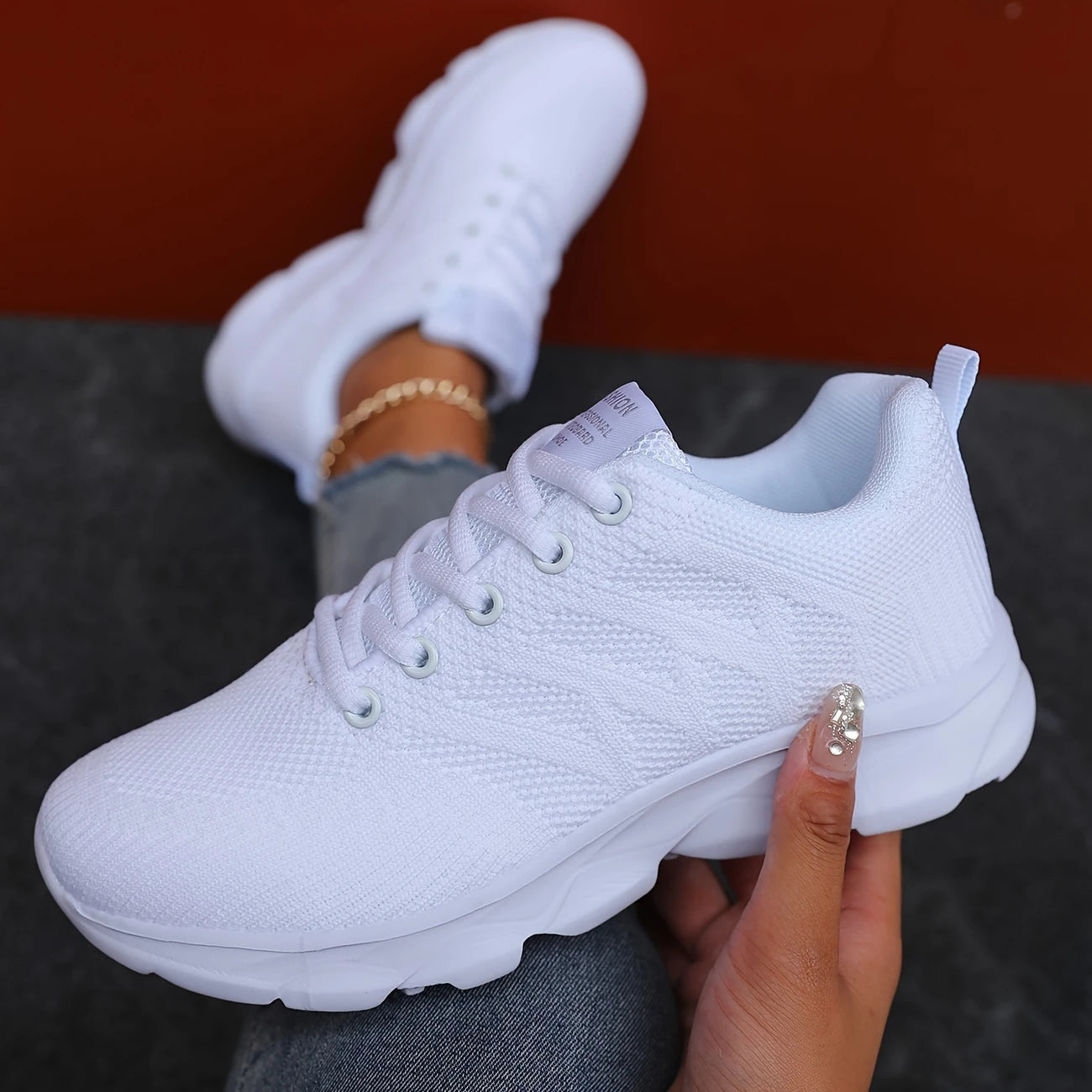 AEROVA | WOMEN’S FLYING WOMEN SNEAKERS