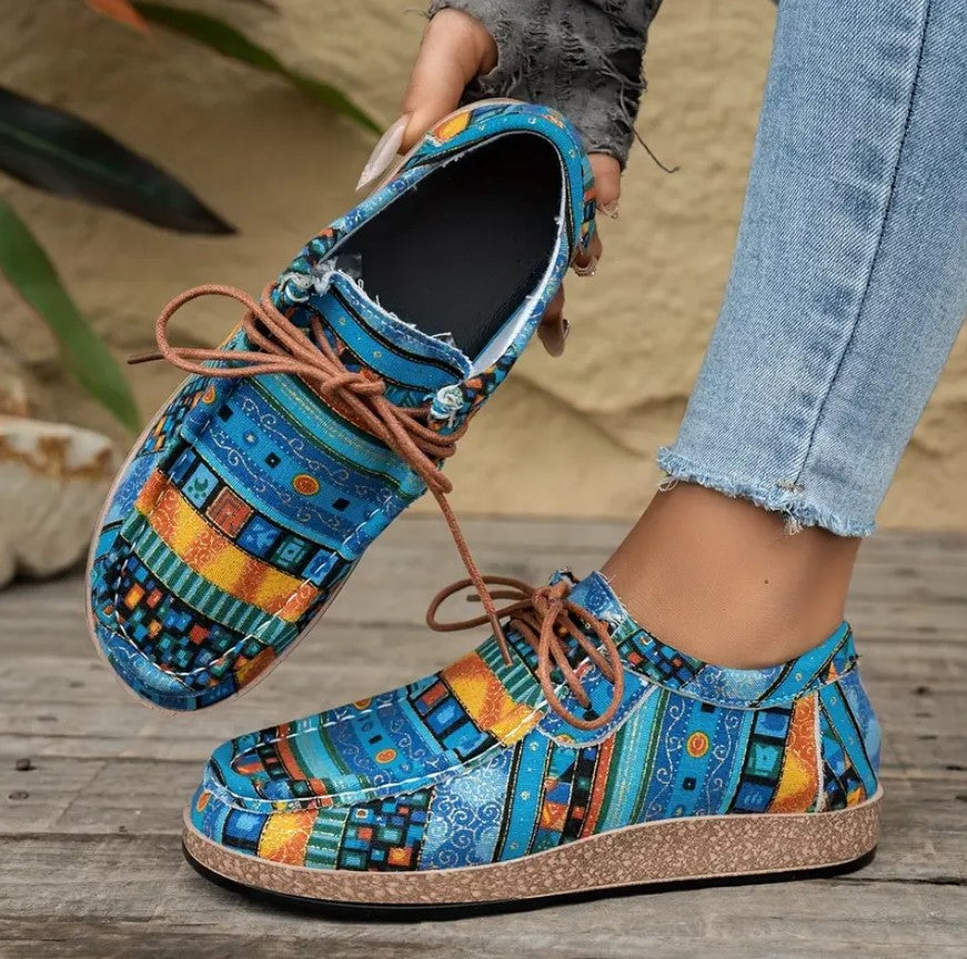 TRIBAL CHUNKY SNEAKERS- BOLD STYLE WITH ALL-DAY COMFORT