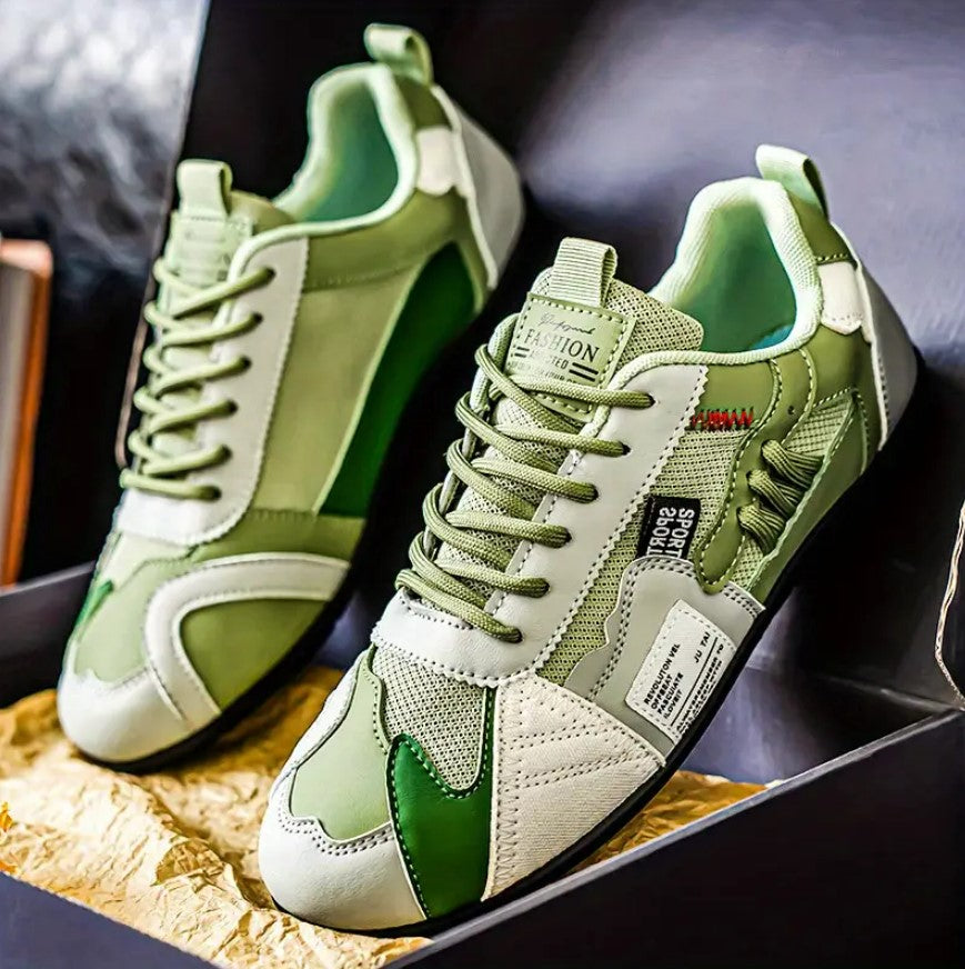 BREATHABLE MEN’S LOW SNEAKERS