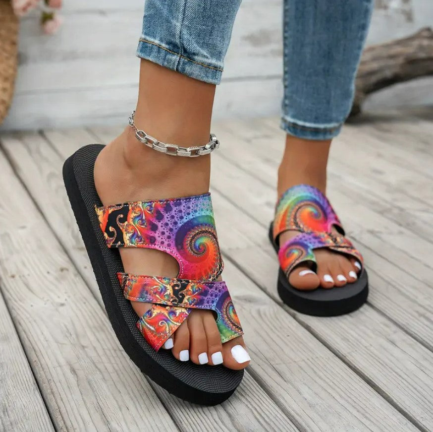 COLOURFUL SUMMER SANDALS