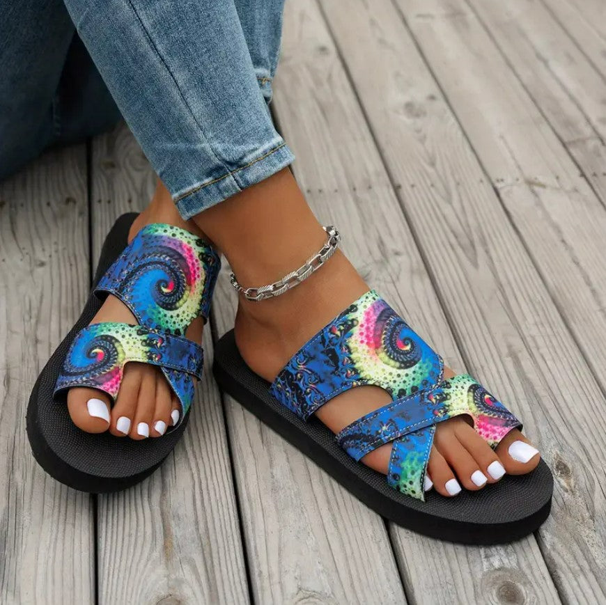 COLOURFUL SUMMER SANDALS
