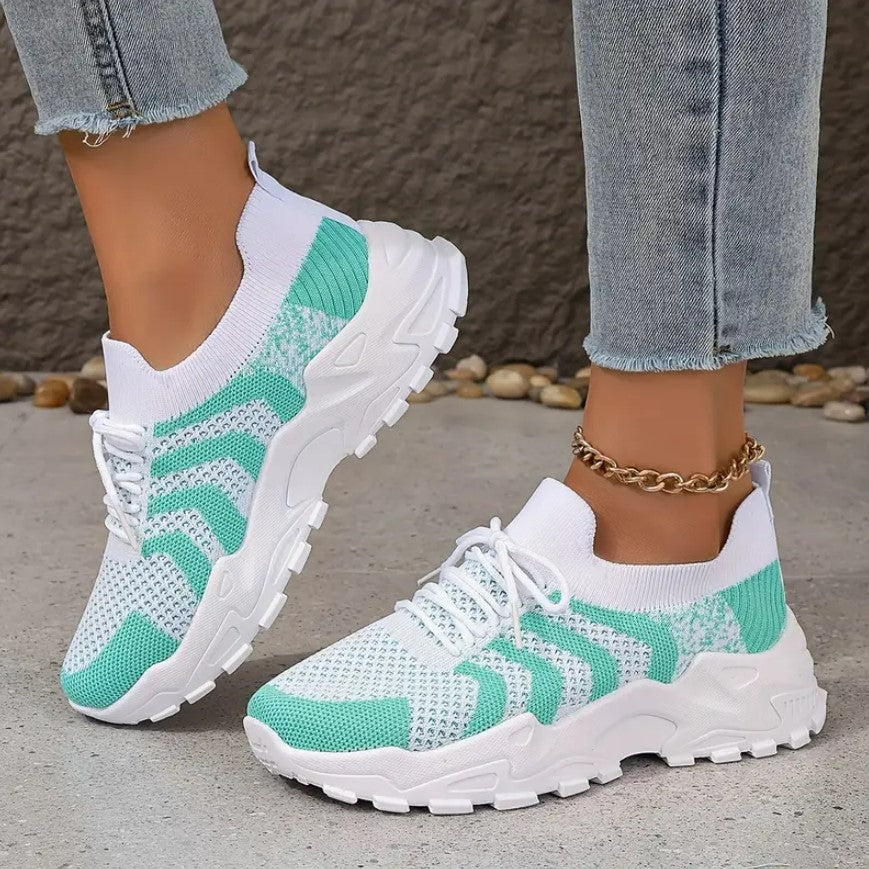 UMTATA- TRAIL SNEAKERS
