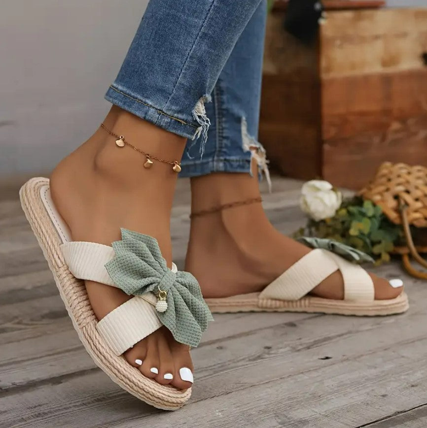 MAKENA- Breathable linen open-toe slides with bow