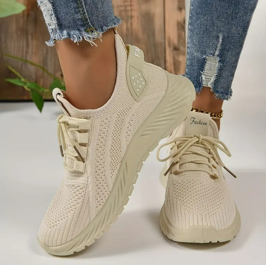 THANDEKA |  CUSHIONED CITY WALKER
