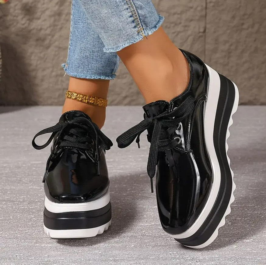 ZANELE  |  BOLD THICK SOLE COMFORT