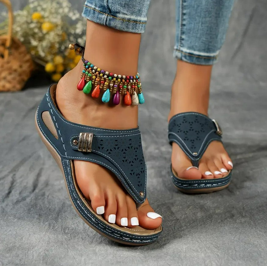 AYELA- EVERYDAY SANDALS
