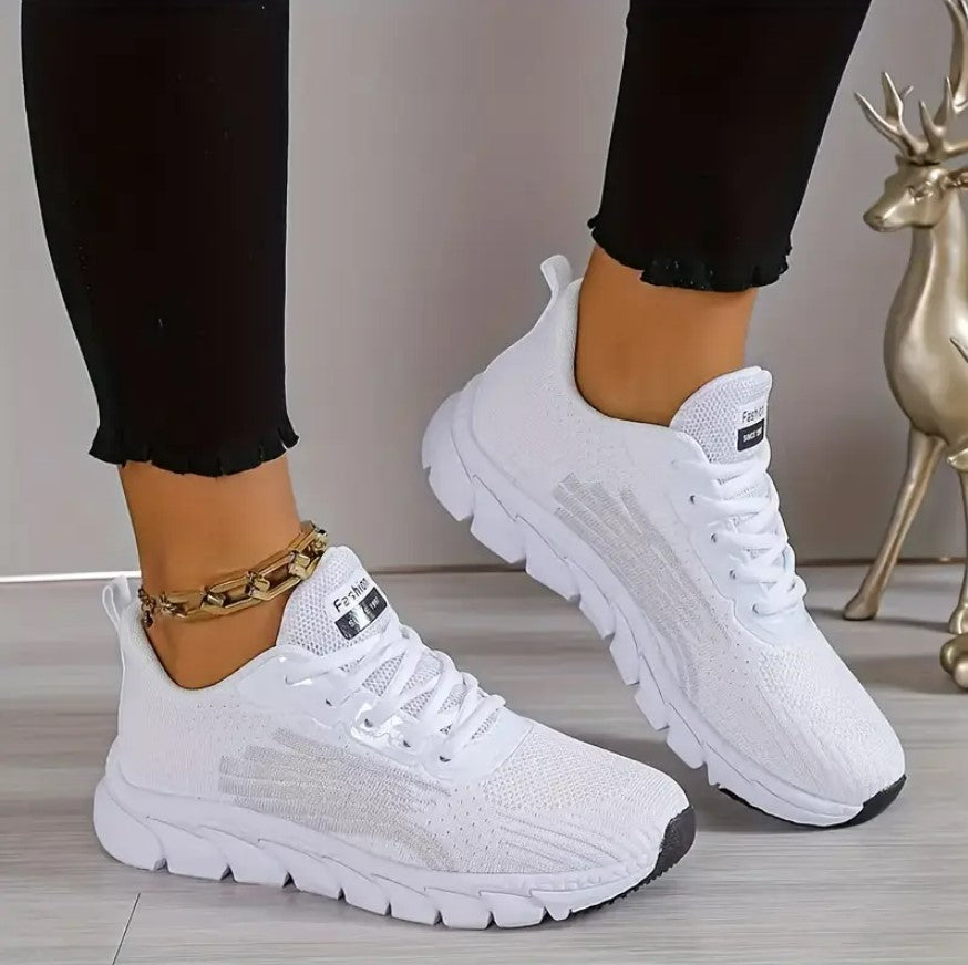 ZOLA RUNNER SHOES Supportive design for active days