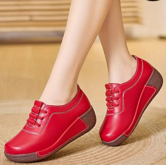 TUMI CASUAL SHOES- Effortless slip-on comfort