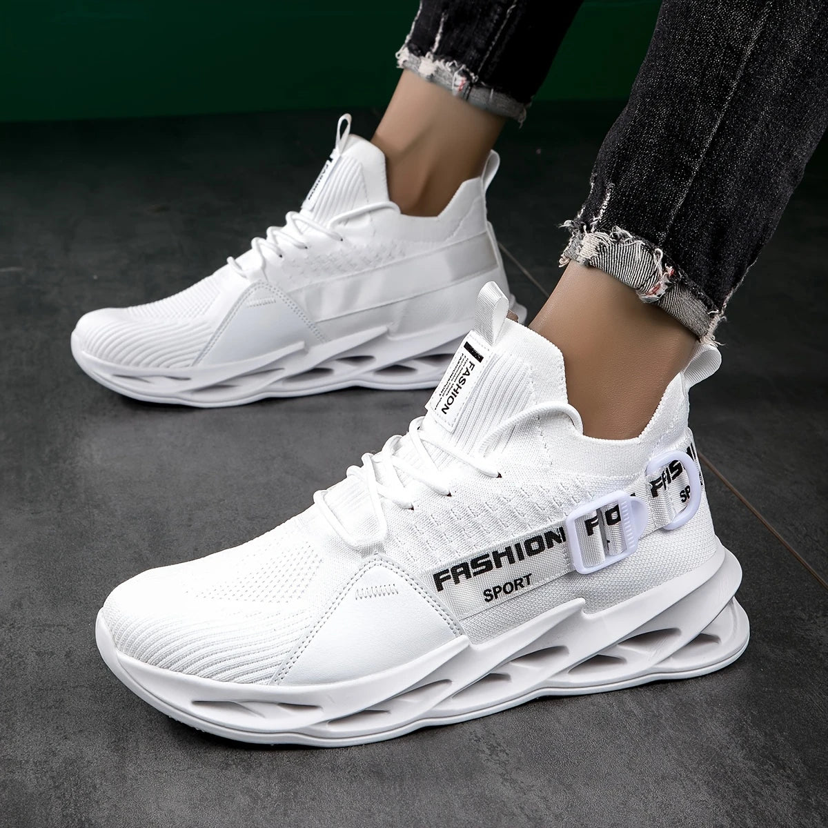 DURABLADE | BLADE STYLE SLIP-ON SNEAKERS