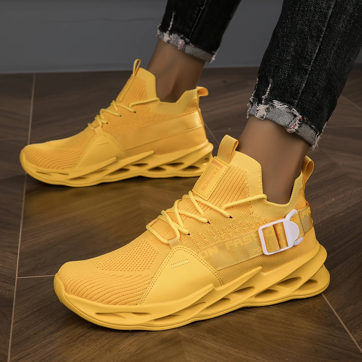 DURABLADE | BLADE STYLE SLIP-ON SNEAKERS